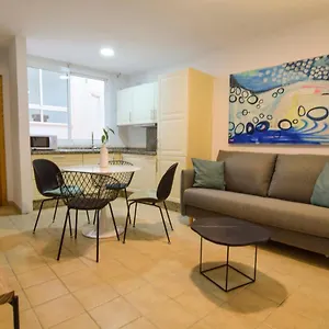 https://letmalaga-young-clemens.hotelsinnerja.org